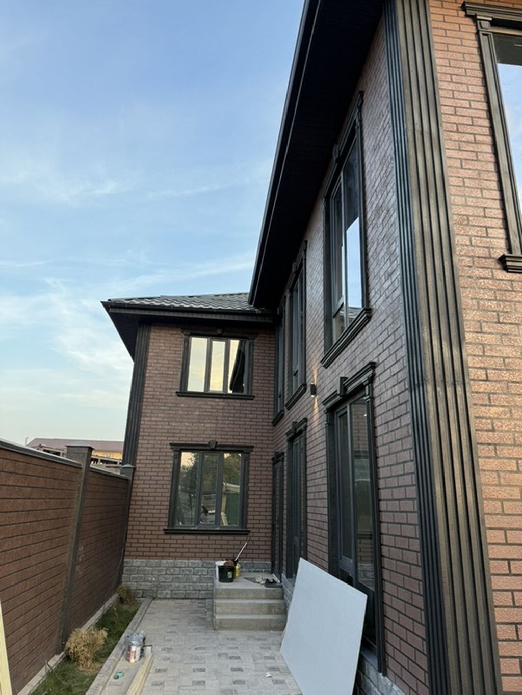 6 комнат, 210 м², 5 соток, Бишкек, Селекционное с. Собственник: фото 2