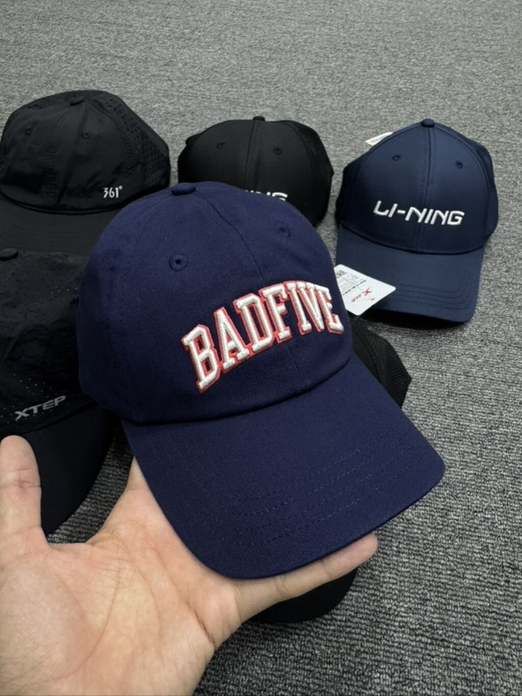 Головные уборы, Lining, Новый, цвет - Черный, Самовывоз: фото 3