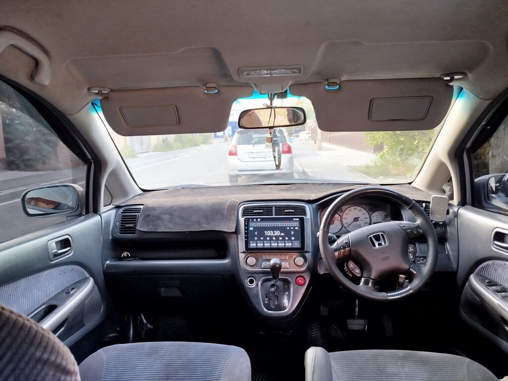 Honda Stream: 2002 г., 1.7 л, Автомат, Бензин, Минивэн: фото 8