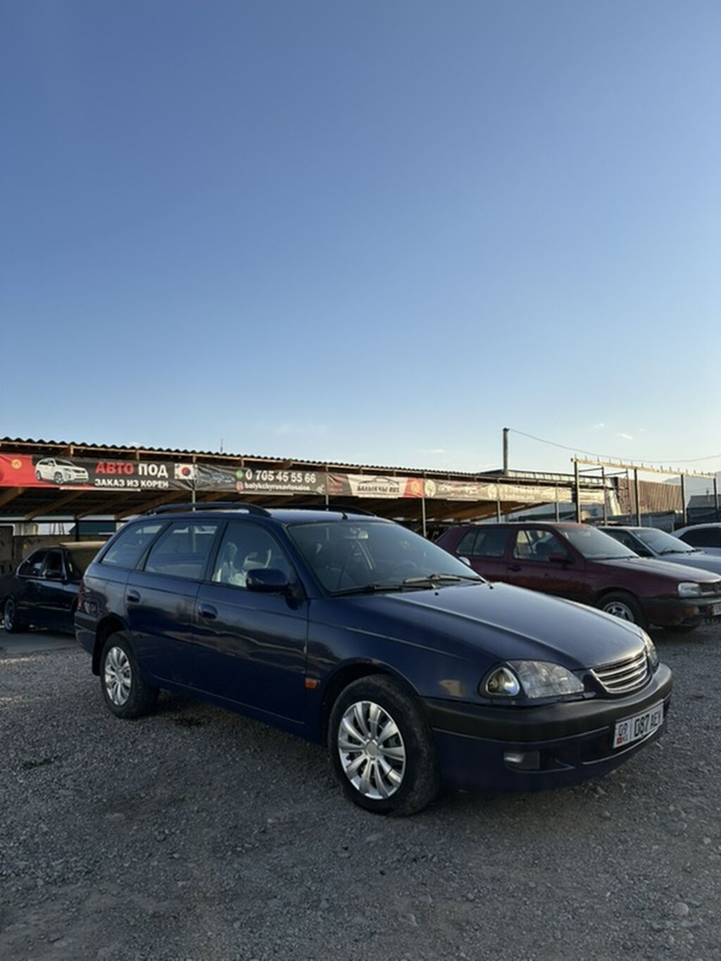 Toyota Avensis: 1998 г., 1.8 л, Механика, Бензин, Универсал: фото 5