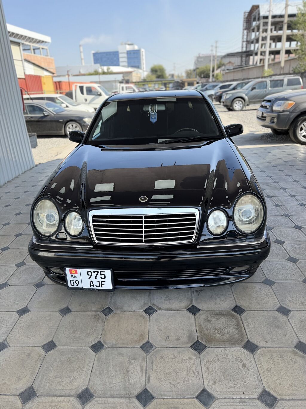 Mercedes-Benz E-Class: 1998 г., 4.3 л, Автомат, Бензин, Седан: фото 5
