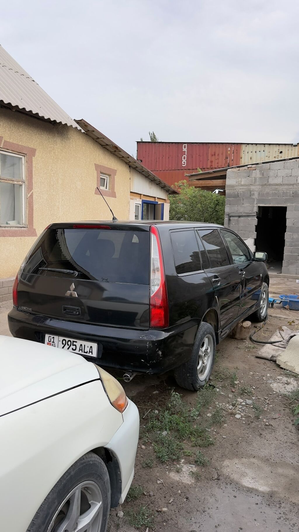 Mitsubishi Lancer: 2003 г., 2 л, Механика, Бензин, Универсал: фото 6