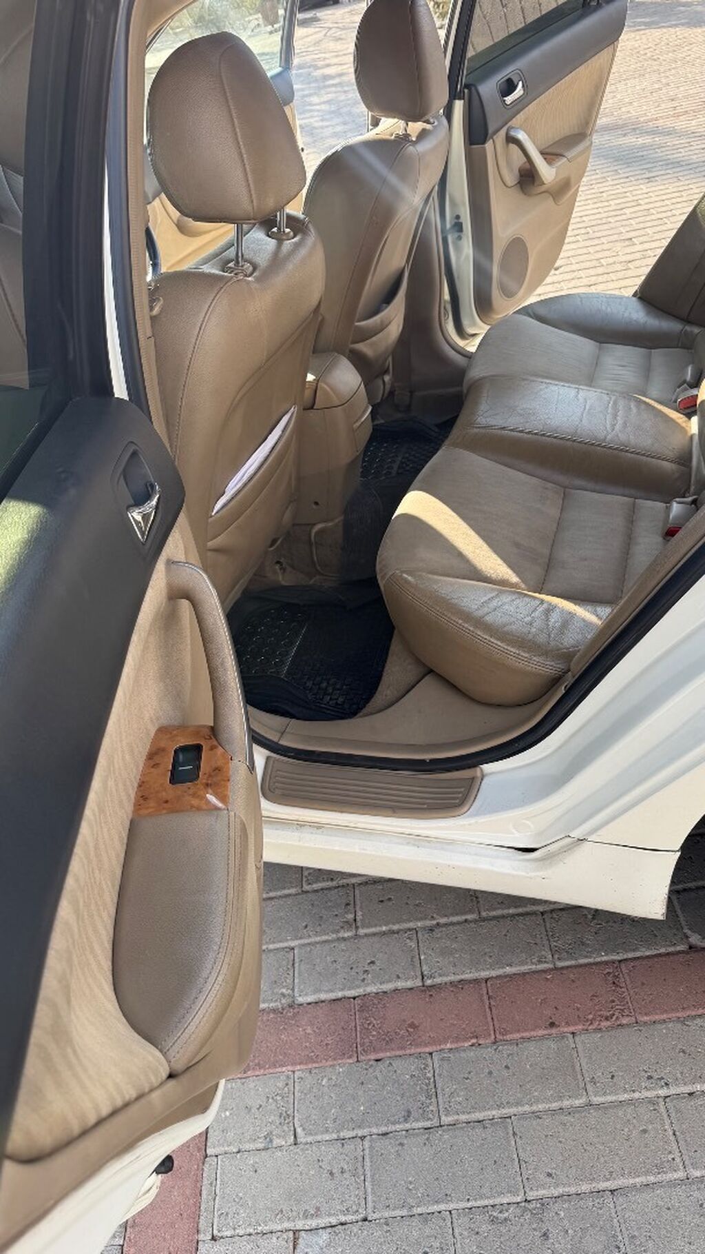 Honda Accord: 2003 г., Бензин, Седан — фото 3
