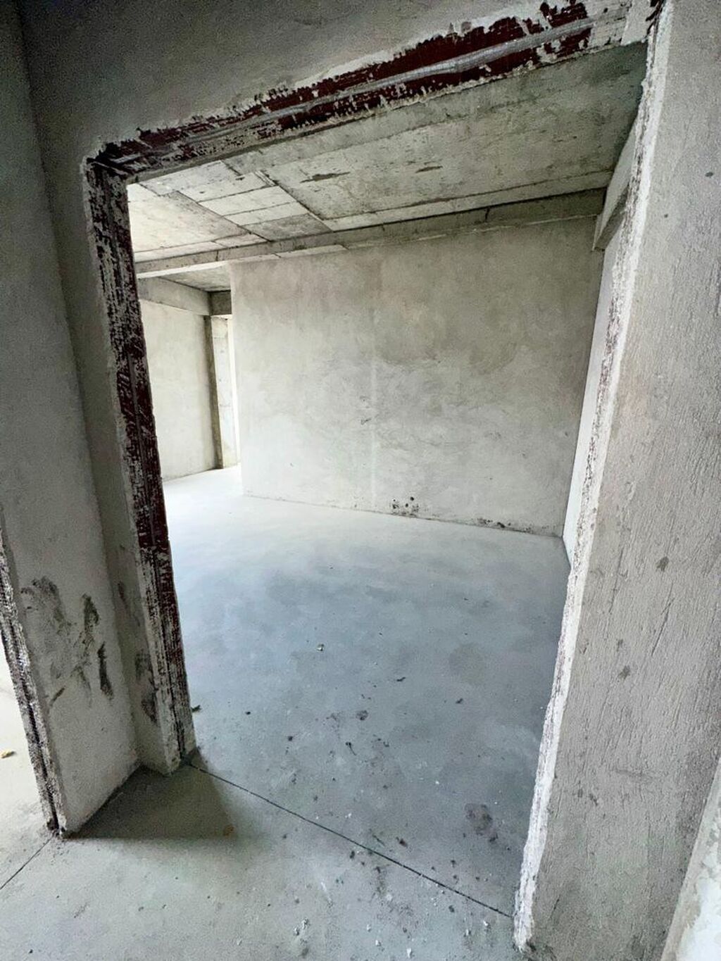 1 комната, 42 м², Азия Молл Индивидуалка, 3 этаж, ПСО (под самоотделку): фото 2