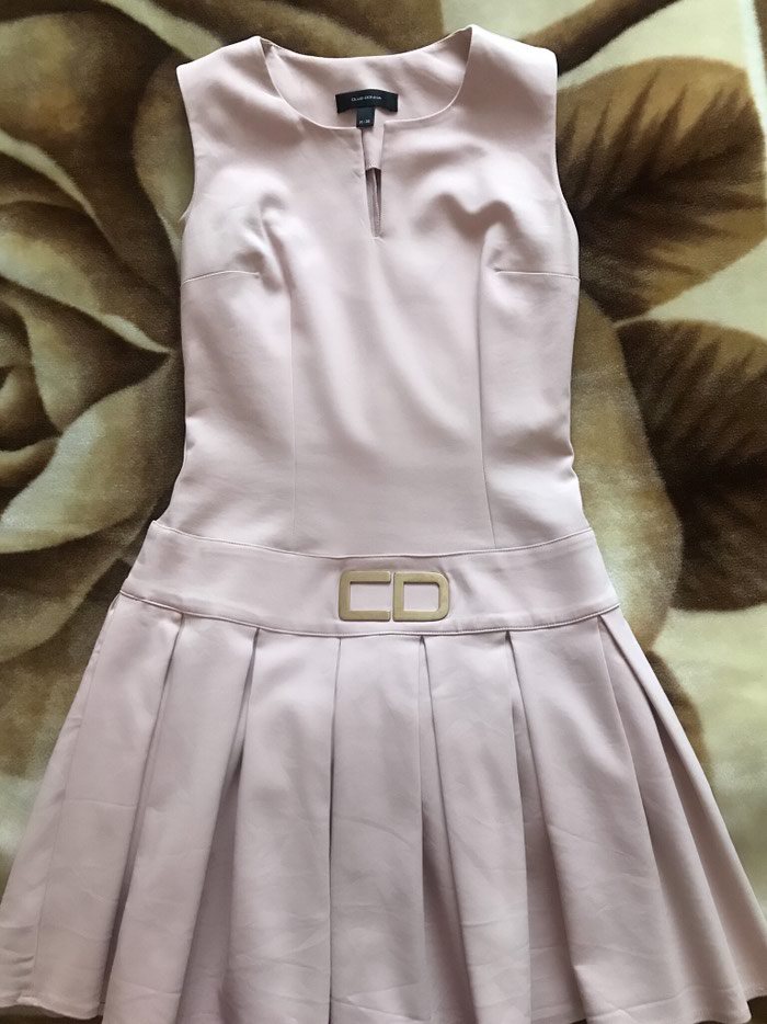 Платья: Продам тенисное платье на лето,фирма:club donna,носили один раз на lalafo.kg Продам тенисное платье на лето,фирма:club donna,носили один раз в Лебединовка