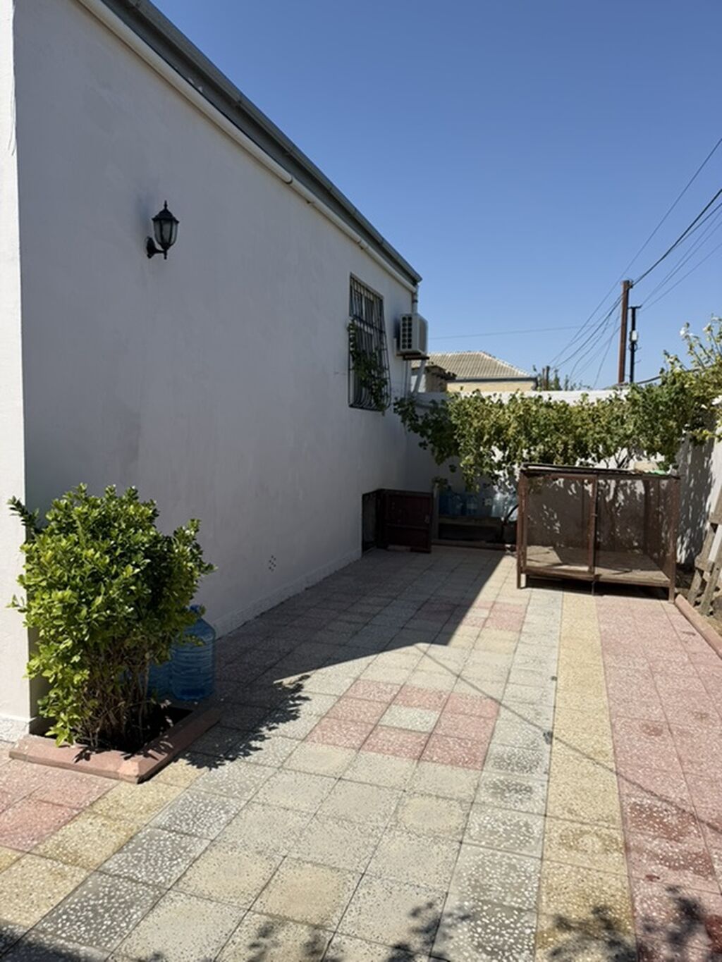 3 otaqlı, 125 kv. m, Orta təmir