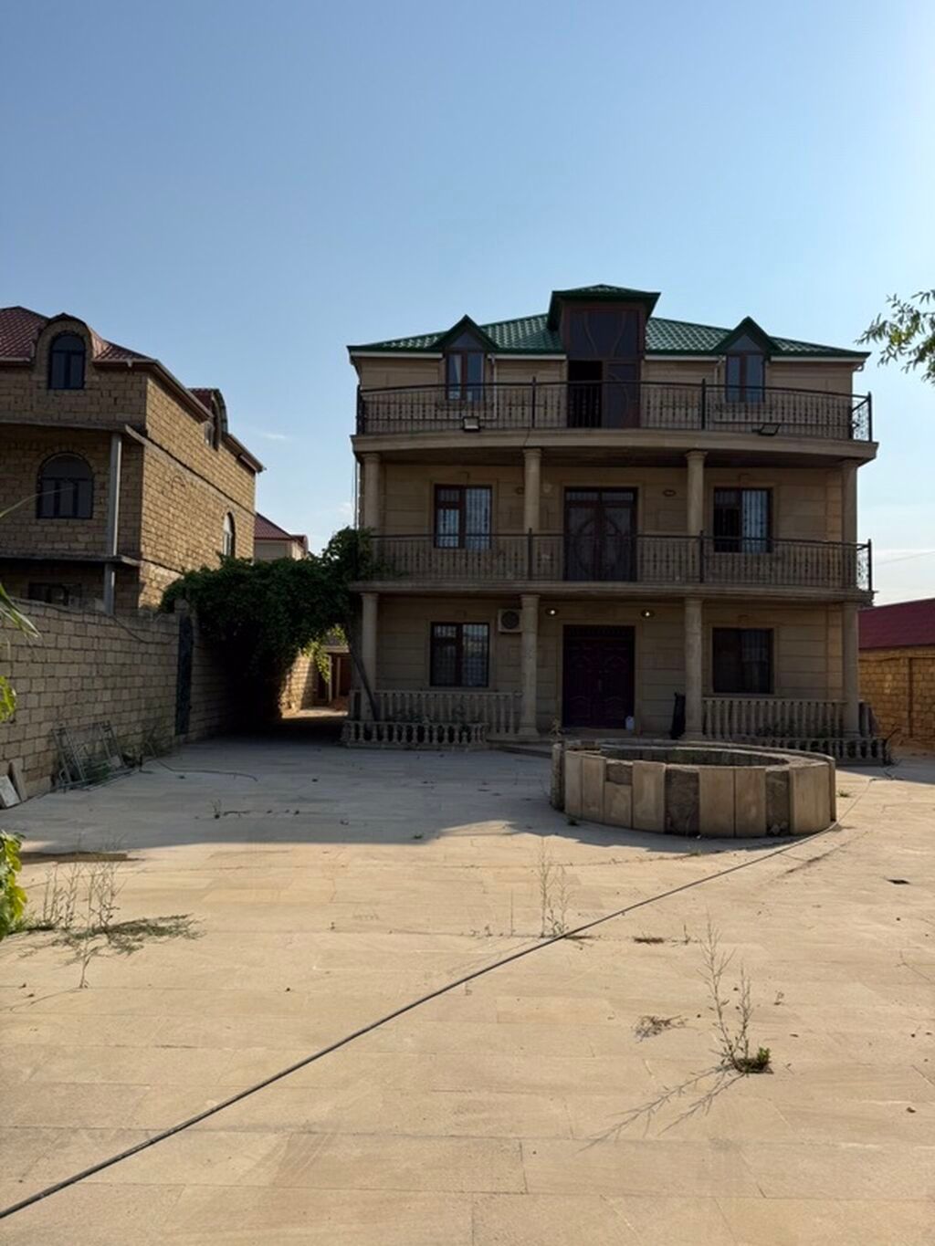 Ceyranbatan, 330 kv. m, 6 otaqlı, Kombi, Qaz, Su