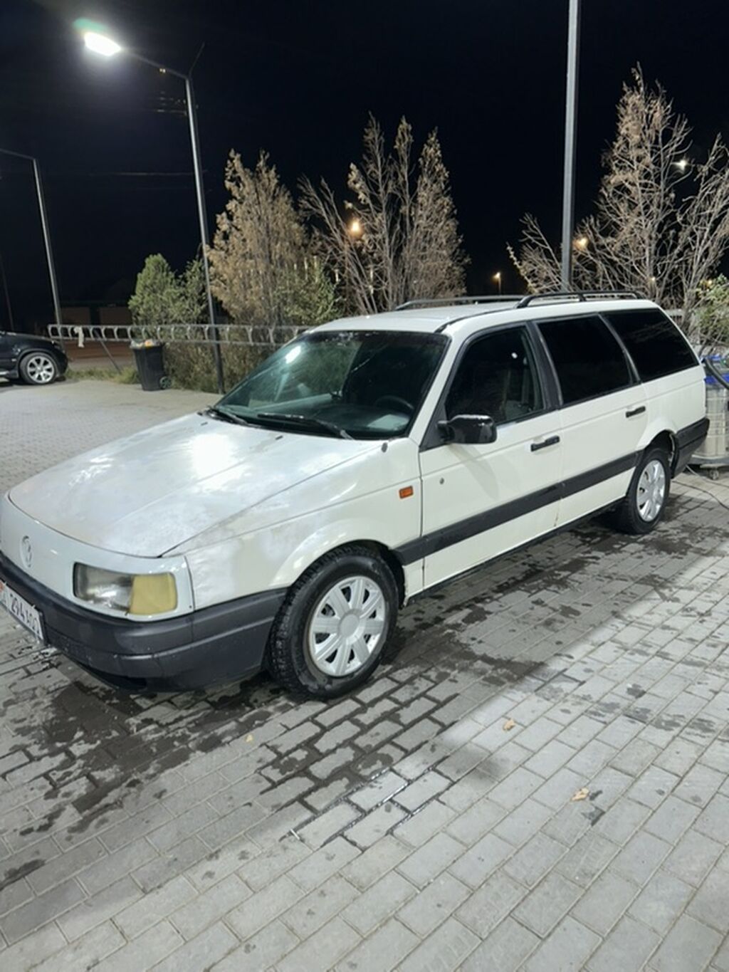 Volkswagen Passat Variant: 1991 г., 1.8 л, Механика, Бензин, Универсал: фото 3