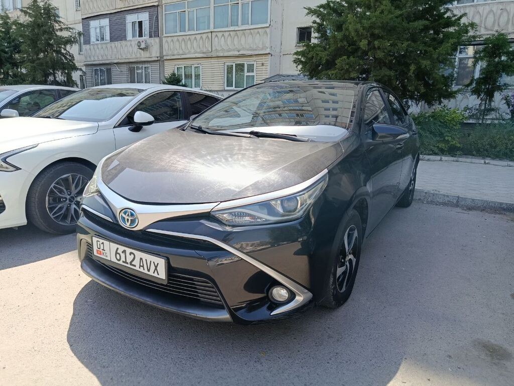 Toyota Levin: 2019 г., 1.8 л, Автомат, Гибрид, Седан: фото 2