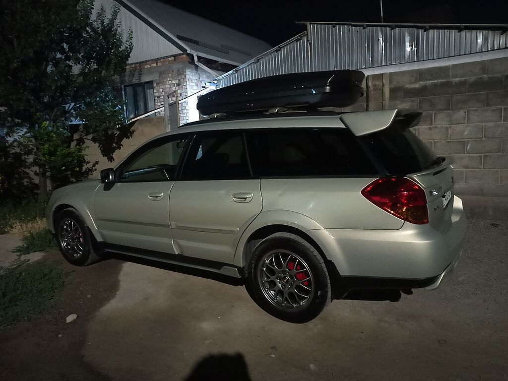 Subaru Outback: 2005 г., 3 л, Автомат, Бензин, Универсал: фото 3