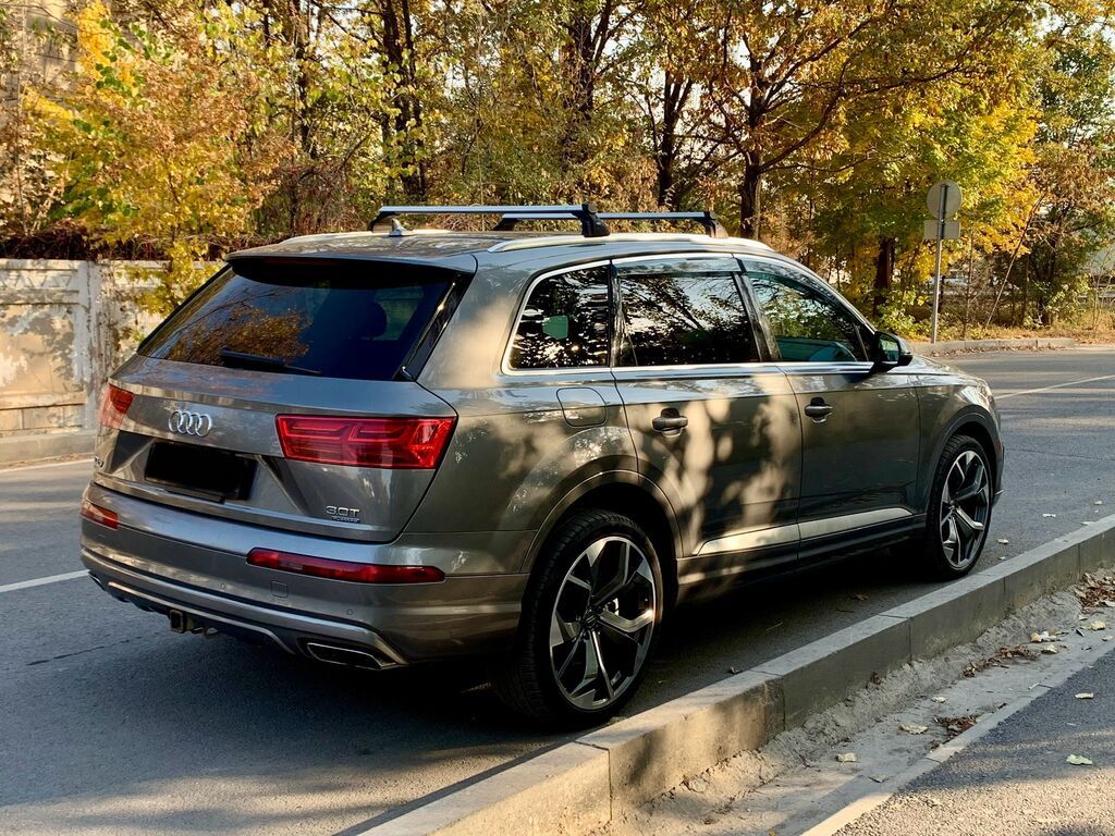 Audi Q7: 2018 г., 3 л, Автомат, Бензин, Внедорожник: фото 4