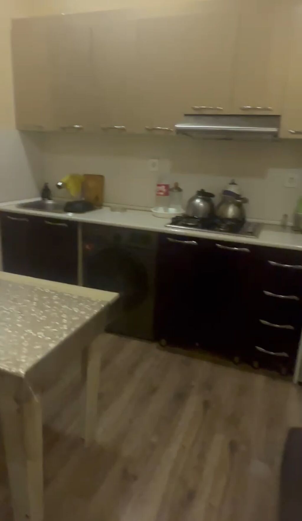 3 otaqlı, 67 kv. m, Yeni təmirli