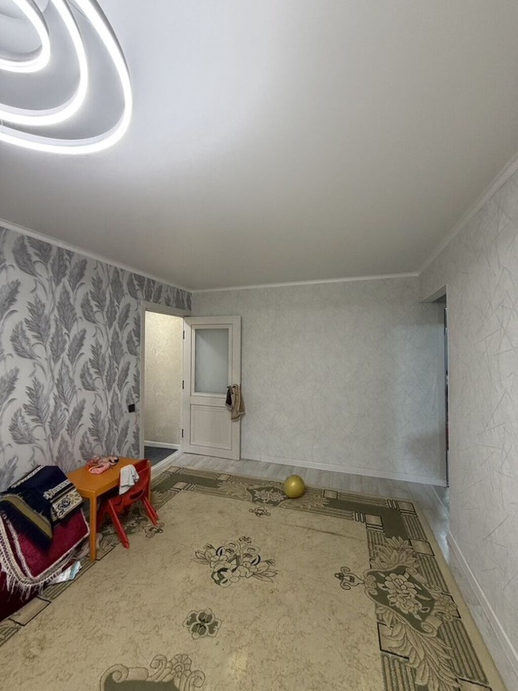 3 комнаты, 58 м², 9 мкр 104 серия, 2 этаж, Свежий ремонт: фото 4