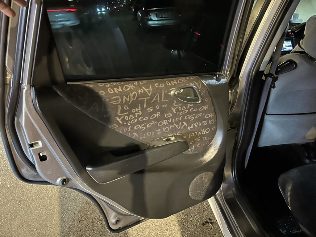 Honda Fit: 2005 г., Автомат, Бензин, Хэтчбэк: фото 7