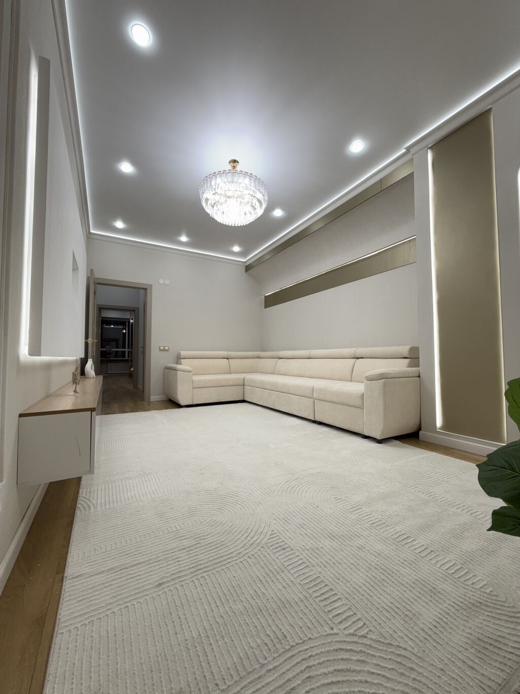 2 комнаты, 71 м², Тунгуч мкр Элитка, 11 этаж, Дизайнерский ремонт: фото 2