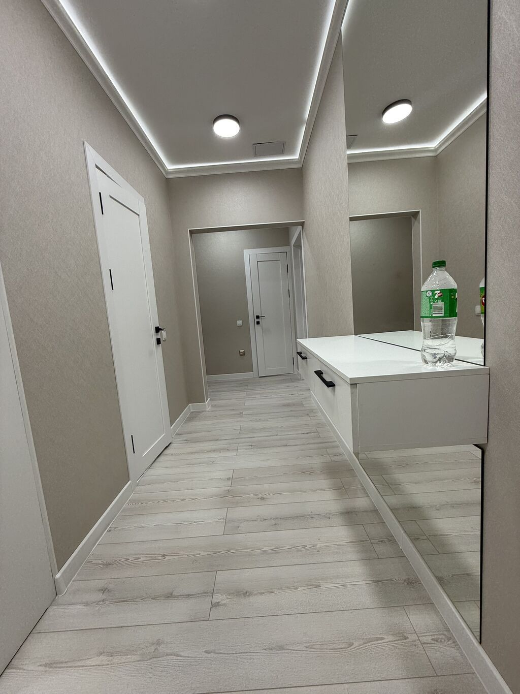 3 комнаты, 74 м², Филармония 108 серия, 4 этаж, Дизайнерский ремонт: фото 4