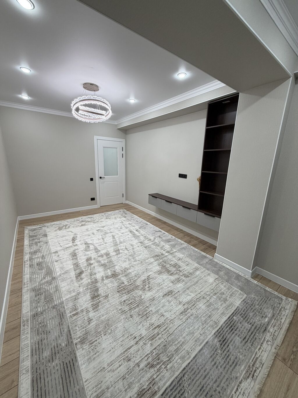 1 комната, 42 м², Элитка, 5 этаж, Дизайнерский ремонт: фото 2