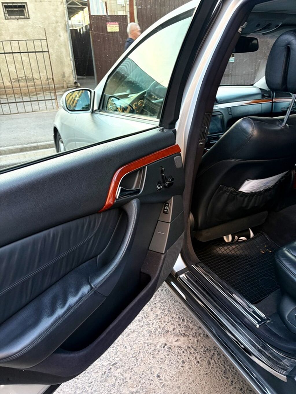 Mercedes-Benz S-Class: 2004 г., 4.3 л, Автомат, Бензин, Седан: фото 4