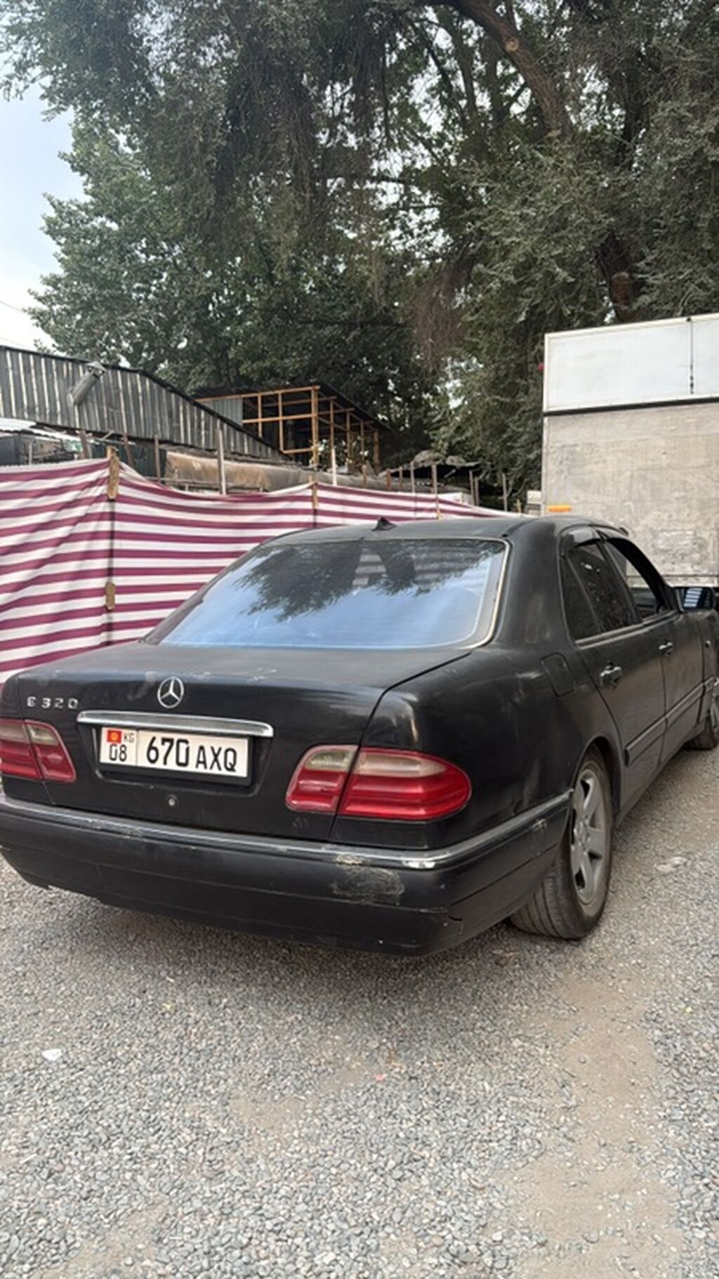 Mercedes-Benz E-Class: 1998 г., 3.2 л, Автомат, Бензин, Седан: фото 3