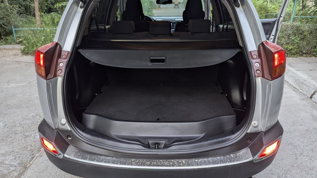 Toyota RAV4: 2013 г., 2 л, Вариатор, Бензин, Кроссовер: фото 7