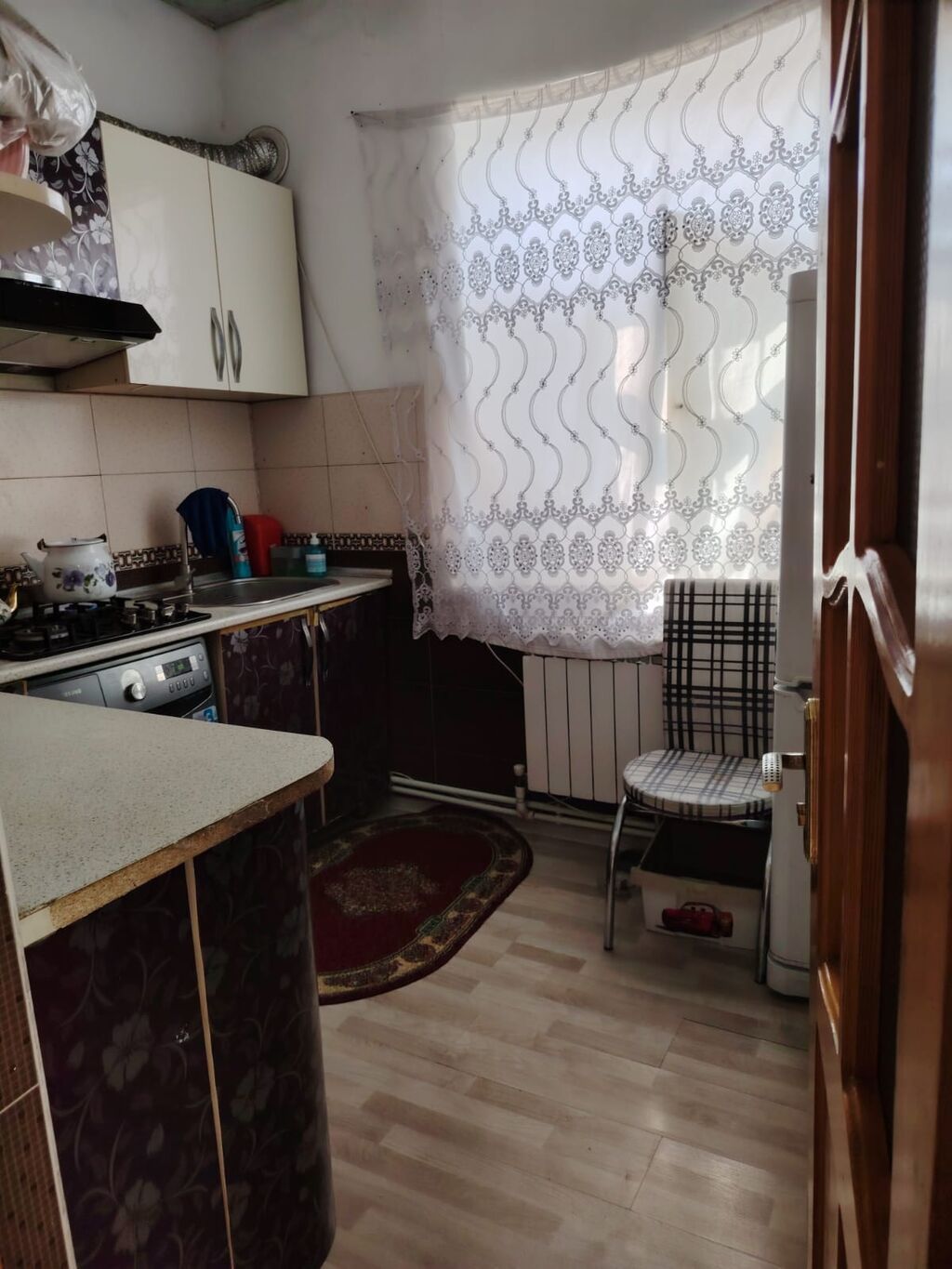 3 otaqlı, 100 kv. m, Yeni təmirli