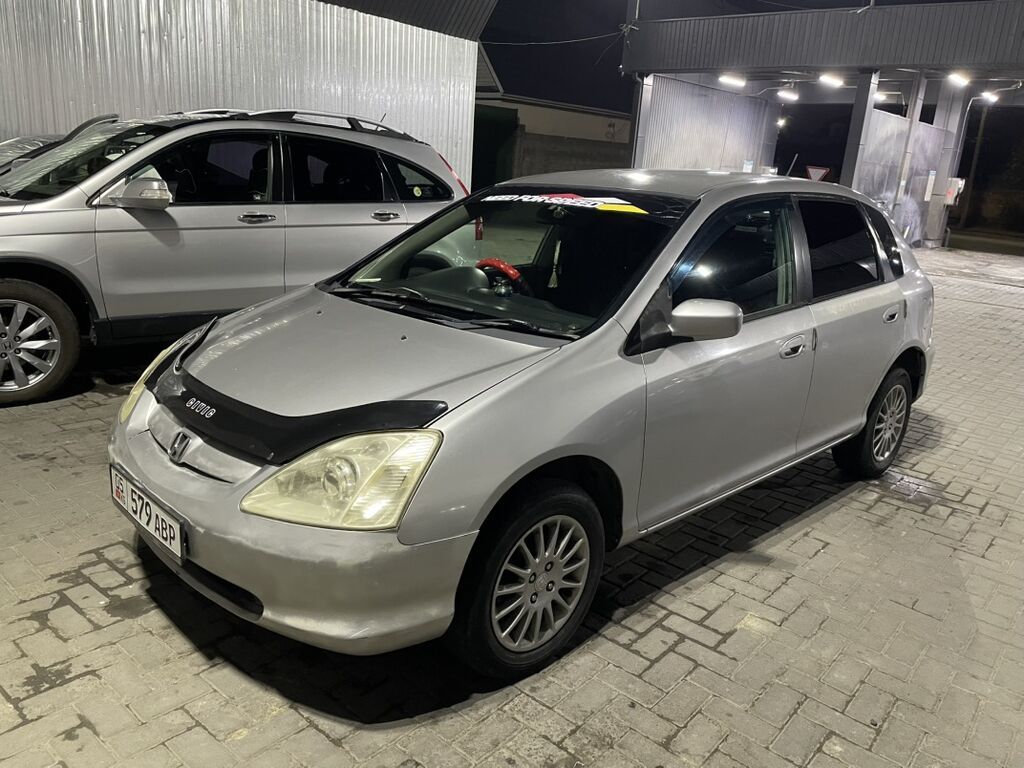 Honda Civic: 2002 г., 1.5 л, Вариатор, Бензин, Хэтчбэк: фото 1