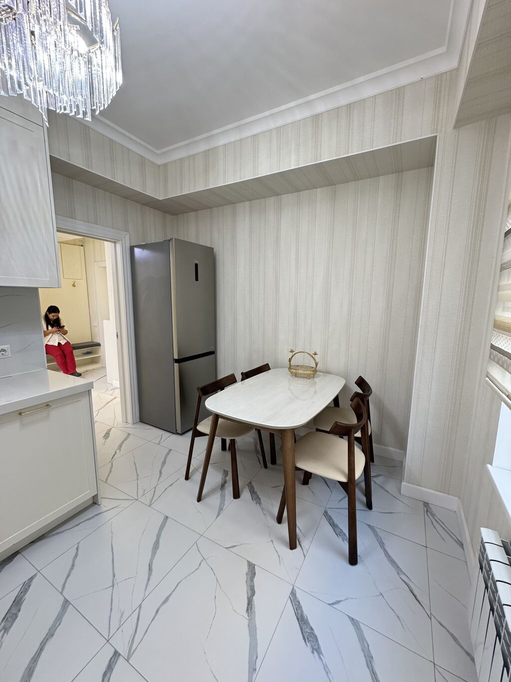 3 комнаты, 93 м², Асанбай мкр Элитка, 3 этаж, Дизайнерский ремонт: фото 6