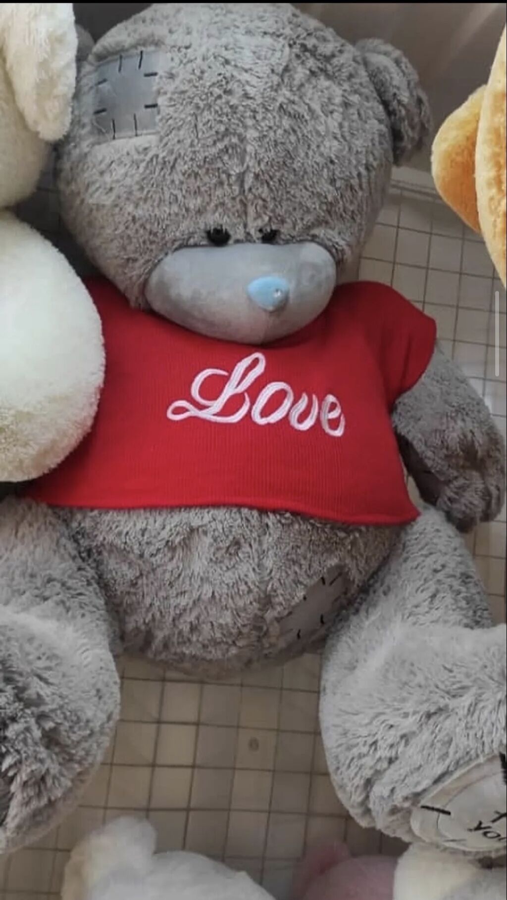 ​ Мишки Тедди в красных футболках «LOVE» — Идеальный подарок!: фото 3