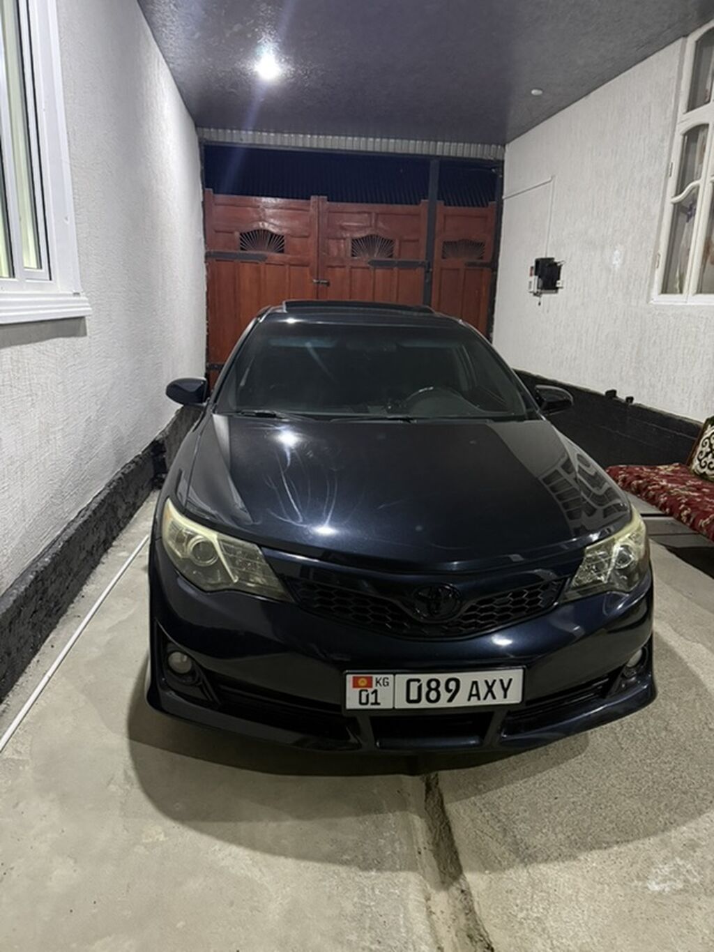 Toyota Camry: 2012 г., 2.5 л, Автомат, Бензин, Седан: фото 2