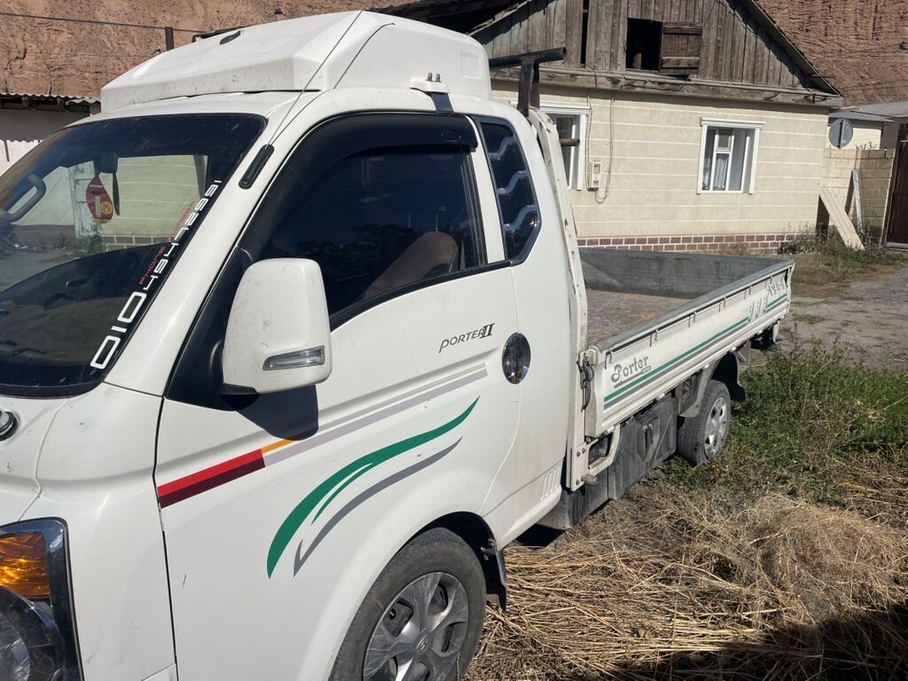 Hyundai Porter 2 жылы 2017-жыл дизель 2.5 обьем коробка 6 ступка: фото 3