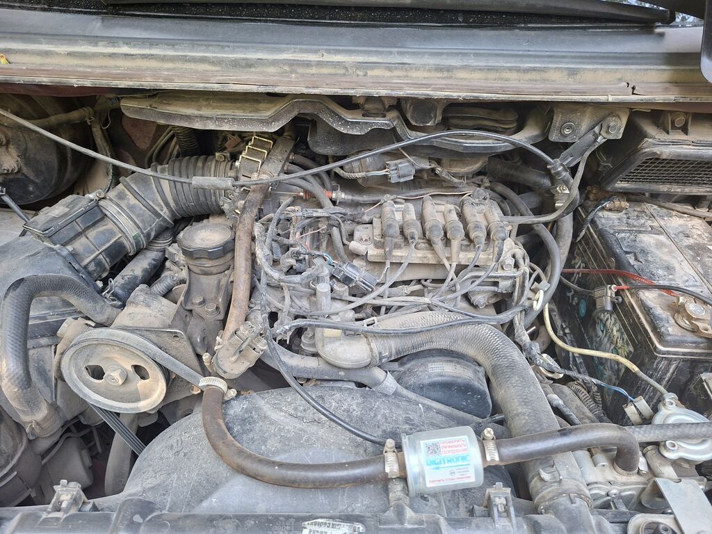Mitsubishi Delica: 1996 г., 3 л, Автомат, Бензин, Минивэн: фото 6