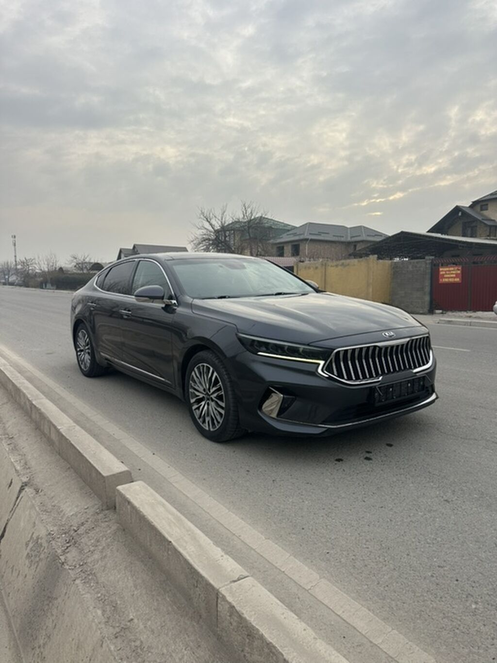 Kia K7: 2019 г., 3 л, Автомат, Газ, Седан: фото 3