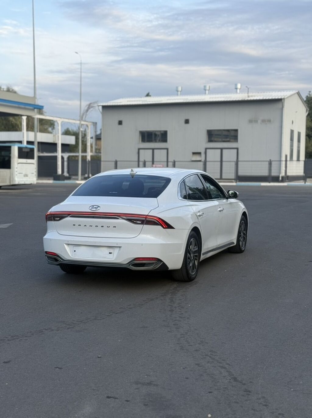 Hyundai Grandeur: 2020 г., 3 л, Автомат, Газ, Седан: фото 5