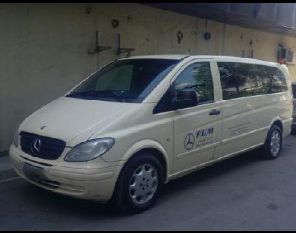 Mercedes vito 2004. Мерседес Виано 9 мест.