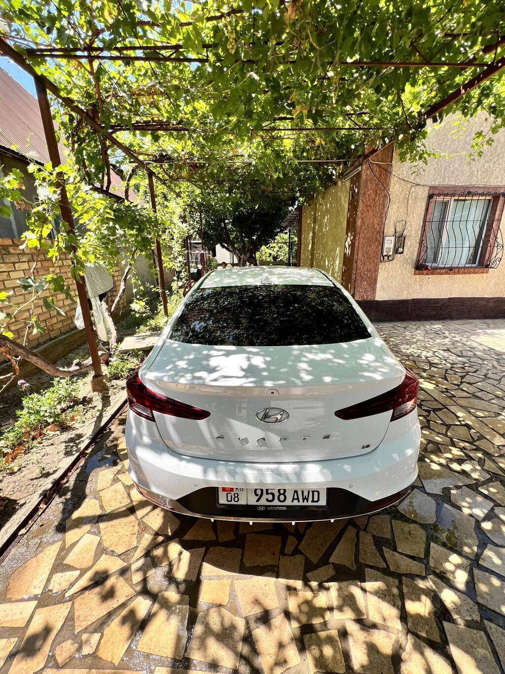 Hyundai Elantra: 2018 г., 1.6 л, Автомат, Бензин, Седан: фото 6