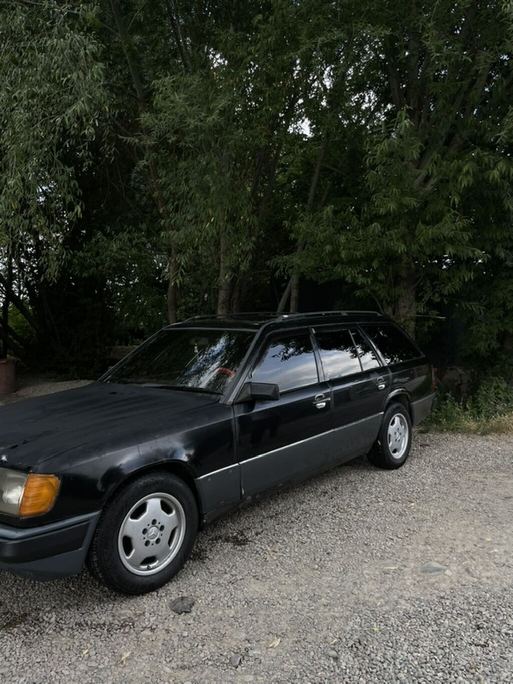 Mercedes-Benz W124: 1989 г., 2.3 л, Механика, Бензин, Универсал: фото 2