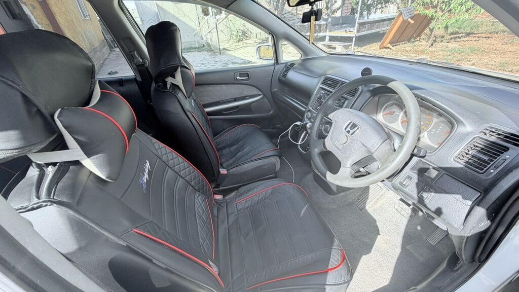 Honda Stream: 2002 г., 1.7 л, Автомат, Бензин, Универсал: фото 5