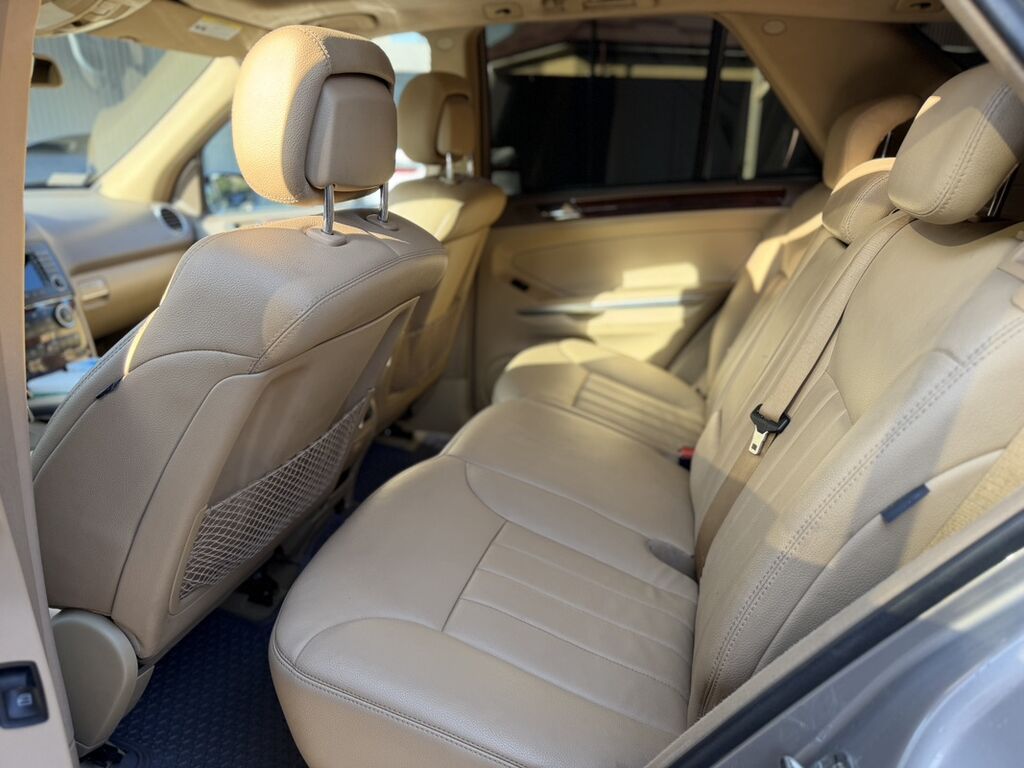 Mercedes-Benz ML-Class: 2008 г., 5.5 л, Автомат, Бензин, Кроссовер: фото 7