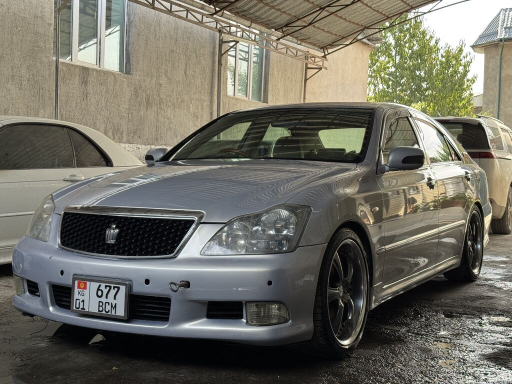 Toyota Crown: 2004 г., 3 л, Автомат, Бензин, Седан: фото 4