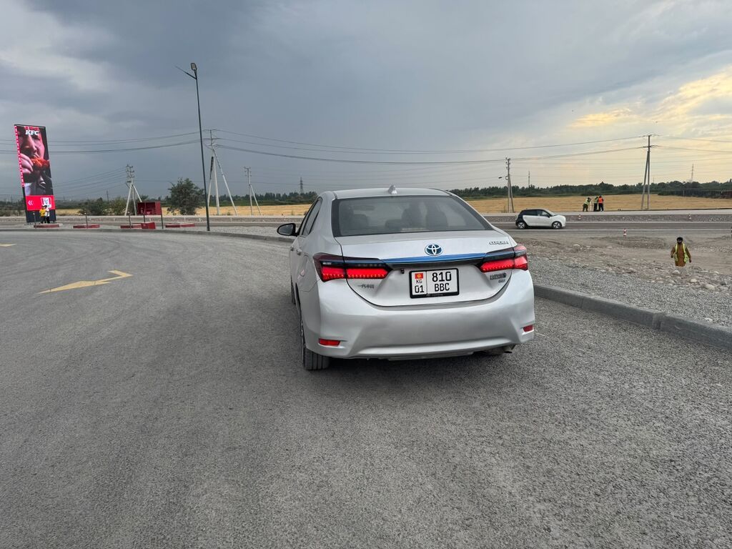 Toyota Levin: 2019 г., Автомат, Бензин, Седан: фото 6