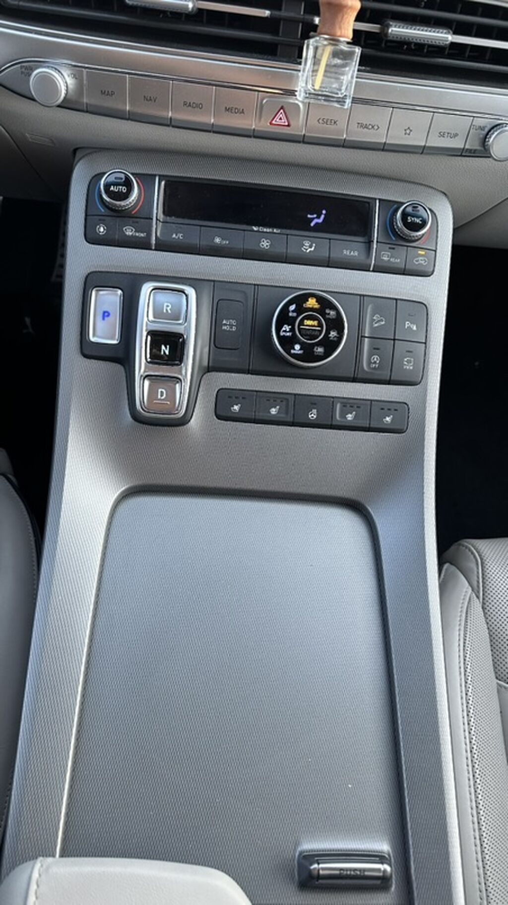 Hyundai Palisade: 2021 г., 2.2 л, Автомат, Дизель, Кроссовер: фото 6