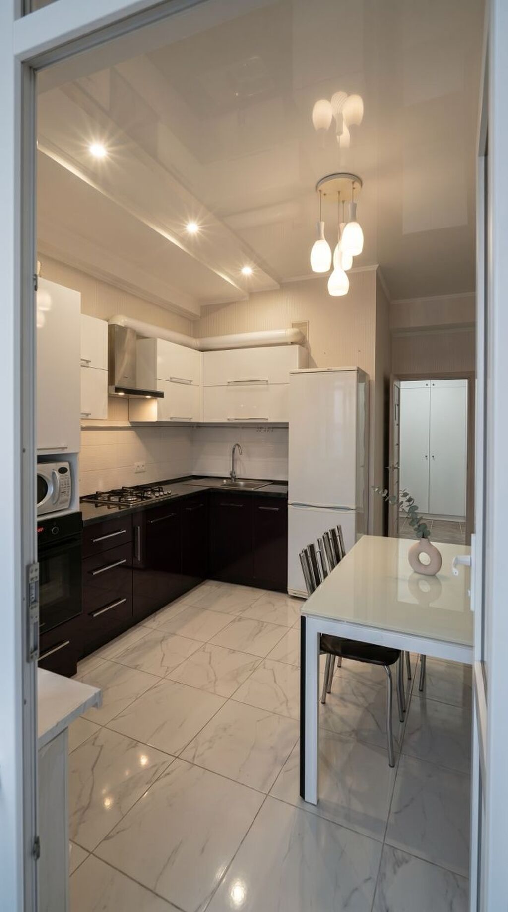 2 комнаты, 80 м², 7 мкр Элитка, 9 этаж, Евроремонт: фото 4