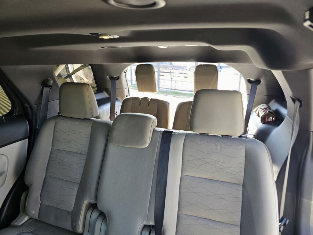 Ford Explorer: 2015 г., 3.5 л, Автомат, Бензин, Кроссовер: фото 5