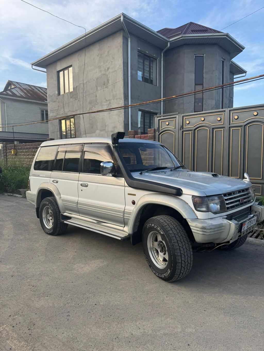 Mitsubishi Pajero
