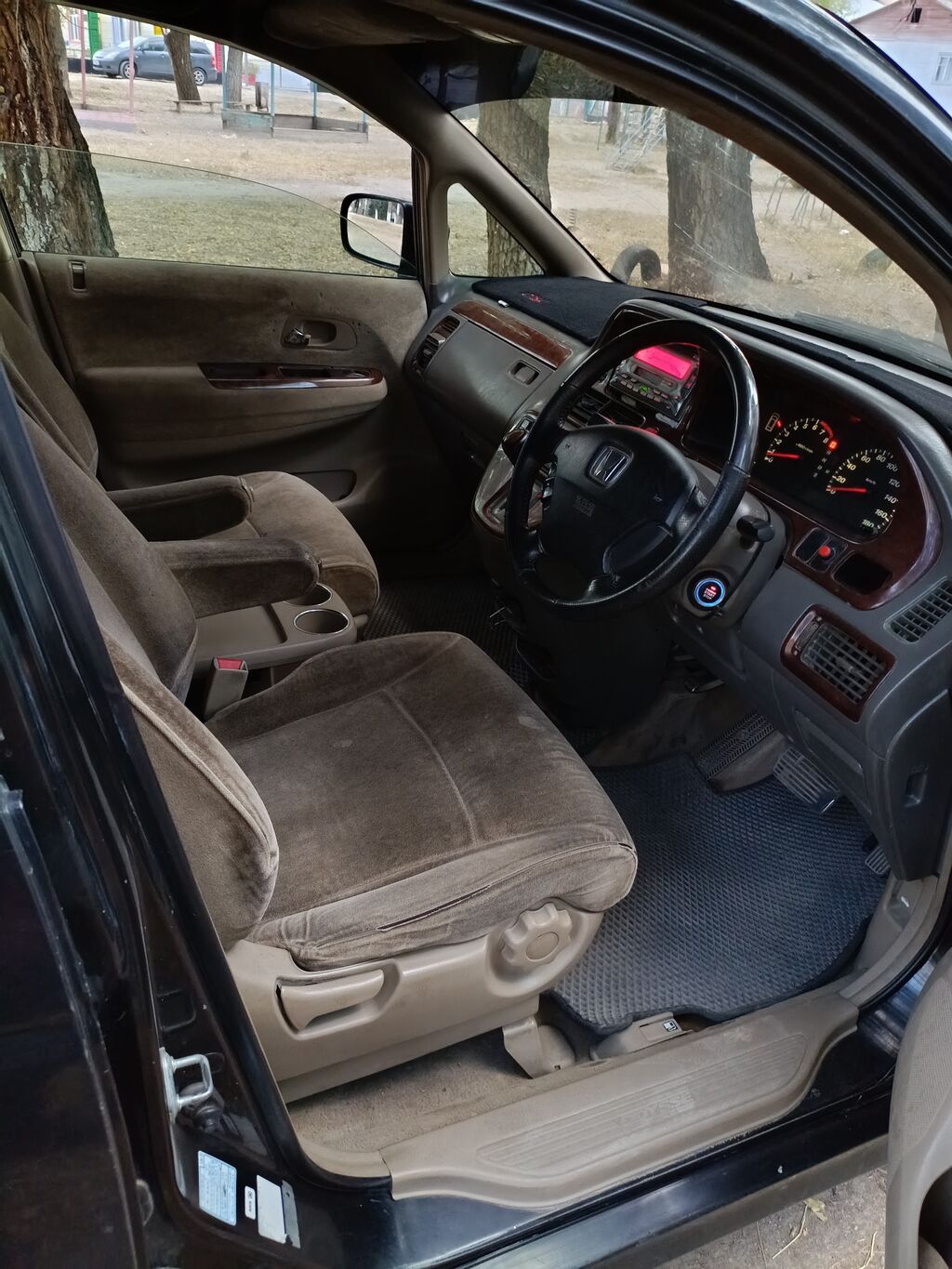 Honda Odyssey: 2001 г., 2.3 л, Автомат, Бензин, Минивэн: фото 5