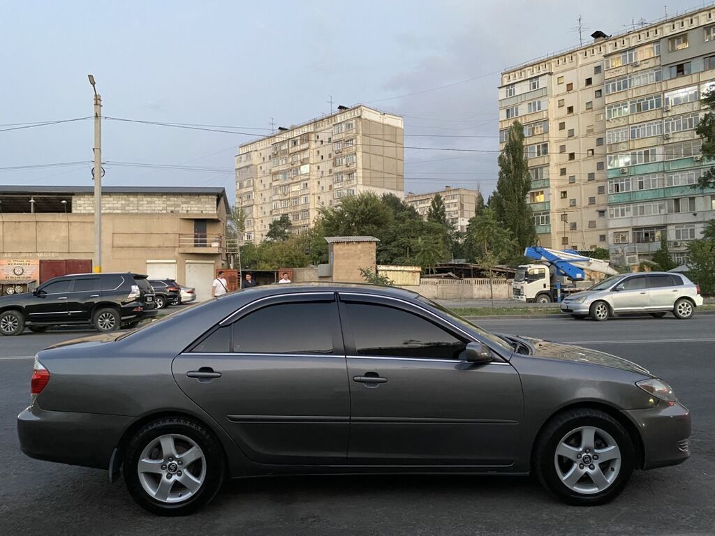 Toyota Camry: 2005 г., 2.4 л, Автомат, Бензин, Седан: фото 3