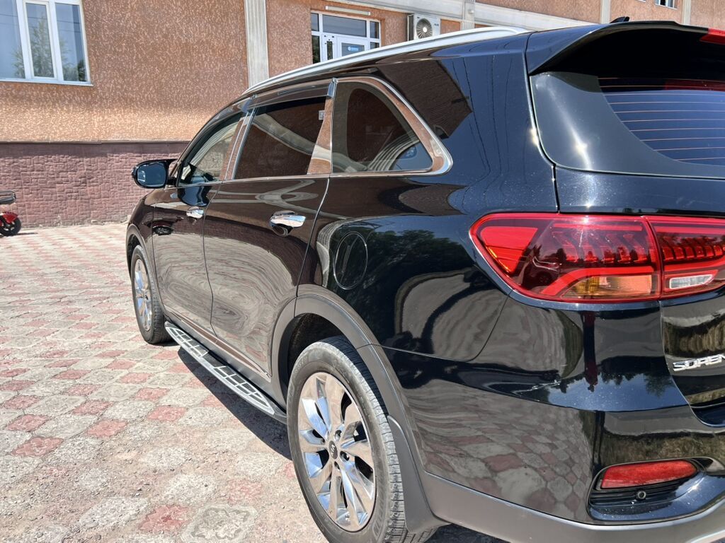 Kia Sorento: 2017 г., 2 л, Автомат, Дизель, Кроссовер: фото 5