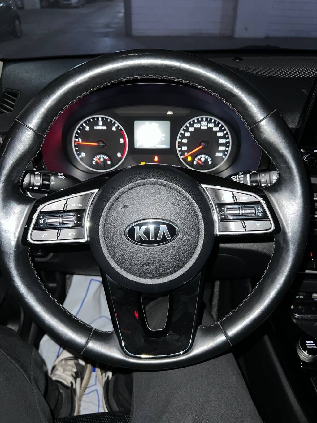 Kia Seltos: 2019 г., 1.6 л, Робот, Дизель, Кроссовер: фото 8