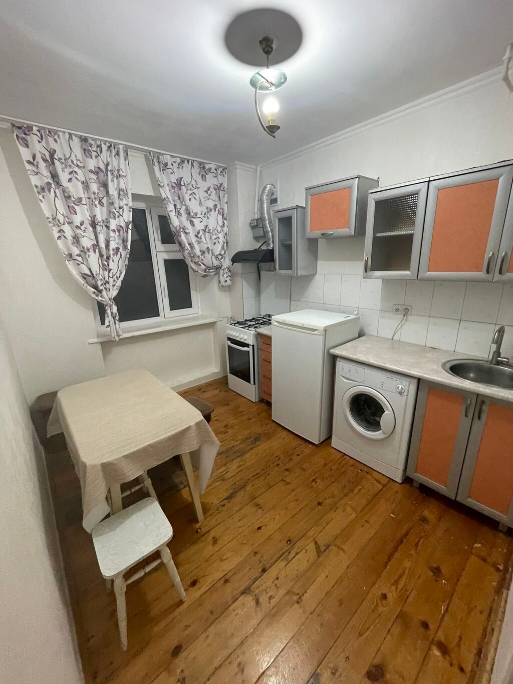 Сдам 5-комн. квартиру, Юбилейка, 100 м²: фото 1