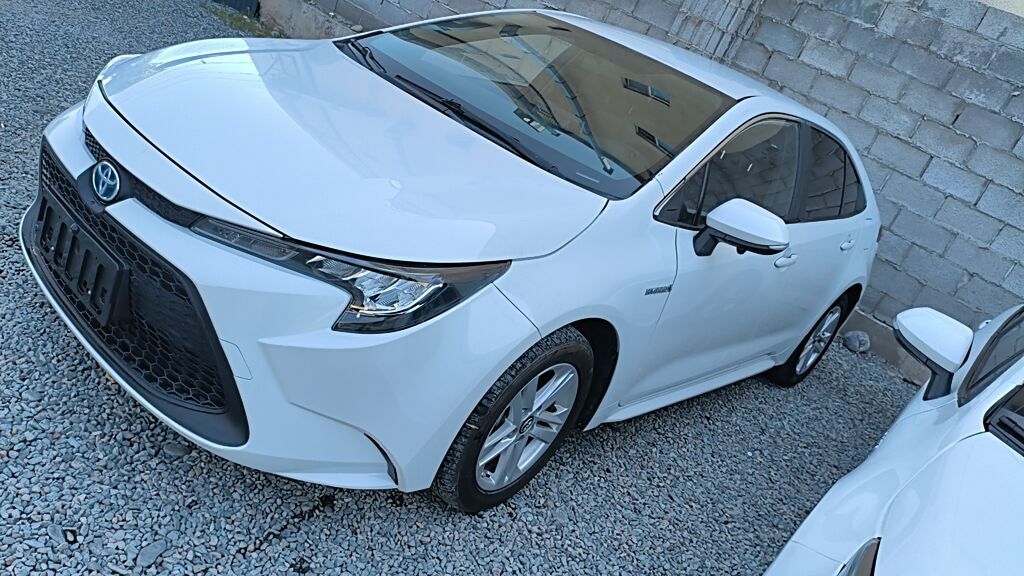 Toyota Levin: 2021 г., 1.8 л, Вариатор, Гибрид, Седан: фото 4